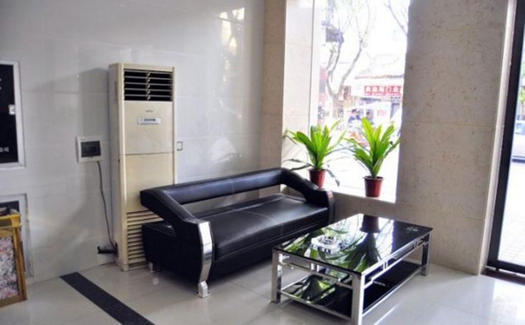 Aoqi Business Hotel Guangzhou Exterior photo